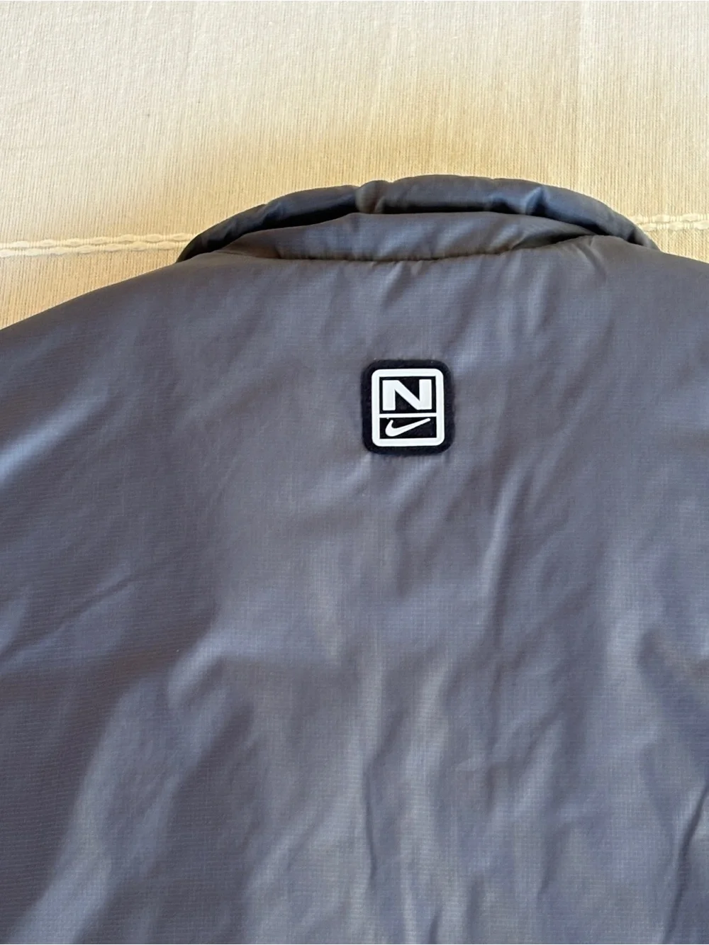 Vintage 90s Nike Reversible Puffer Vest Black/Grey Men’s Large